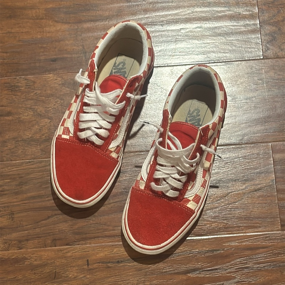 red checkered vans - Picture 2 of 5